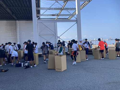 三津浜花火大会ゴミ箱用段ボール組立②