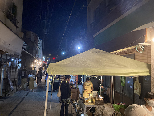 三津浜闇市③