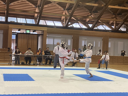 賢友流空手道真誠館競技大会・組手⑤