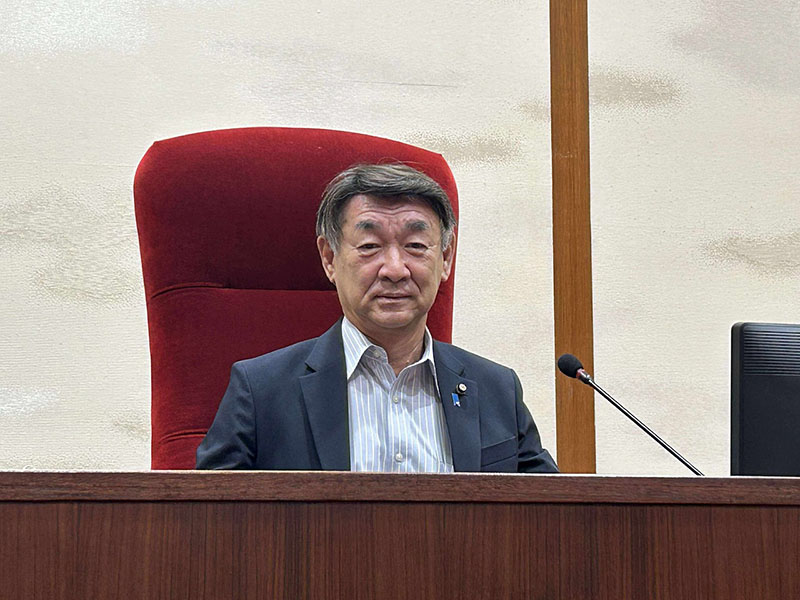 議会運営委員会行政視察①