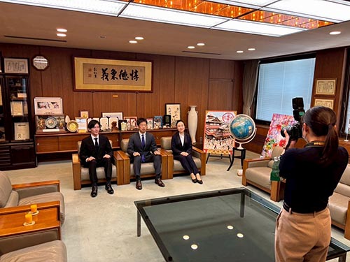 青年海外協力隊松山市表敬②