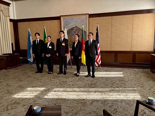 青年海外協力隊県庁表敬①