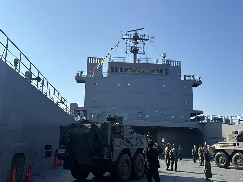 輸送艦ようこう特別公開⑥