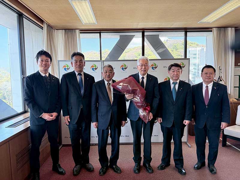 松山市議会みらい松山