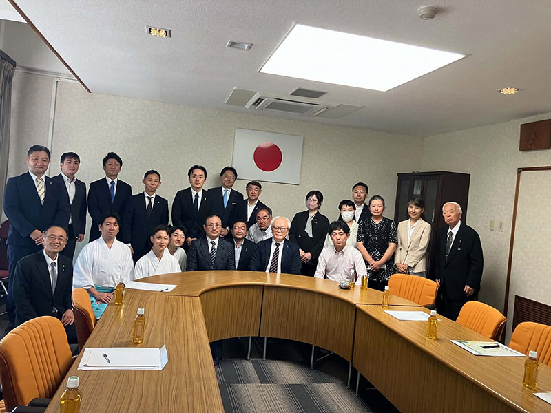 日本会議・神道政治連盟愛媛県本部時局講演会③